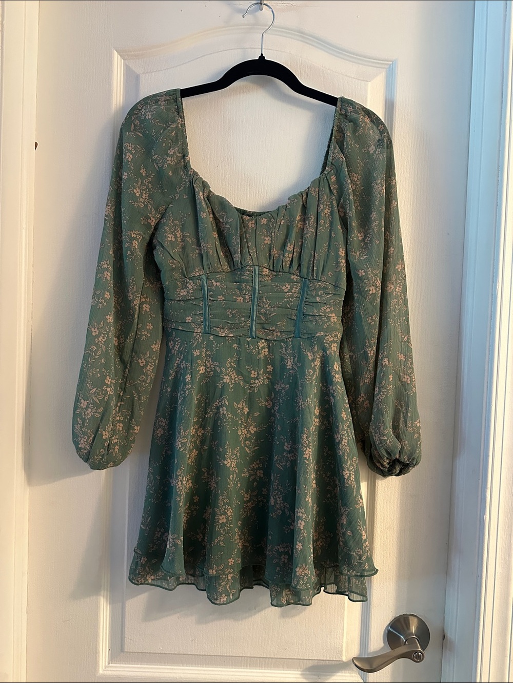 Green Floral Long-Sleeve Mini Dress